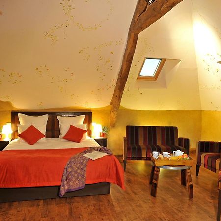 Hotel O2B Aux Berges De Broceliande 베이뇽 외부 사진